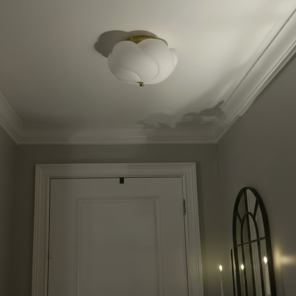 Customer hallway view with Modo ceiling light