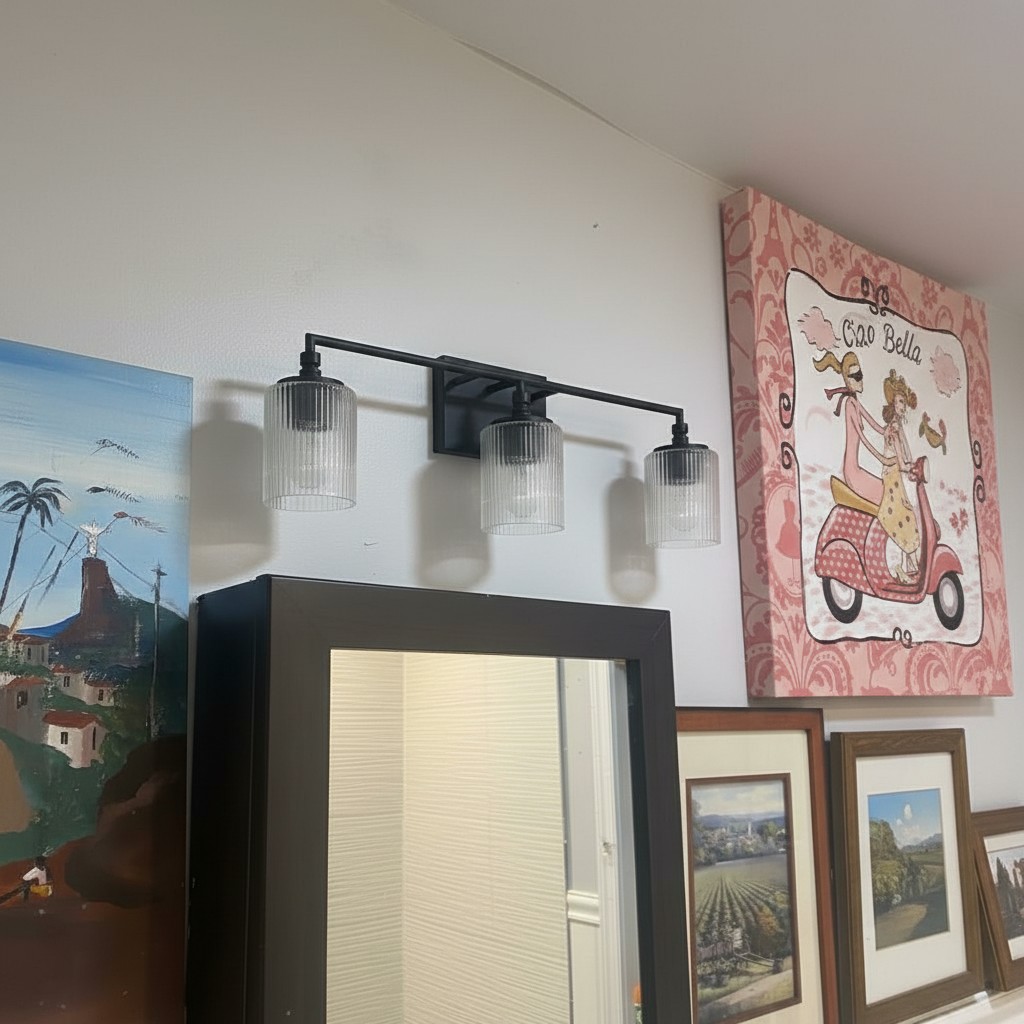 Customer installation photo of Lirra wall light
