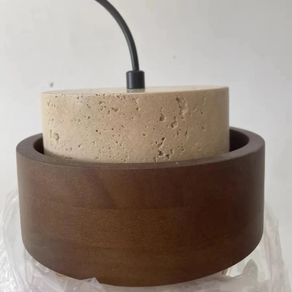 Customer feedback pendant light close scene