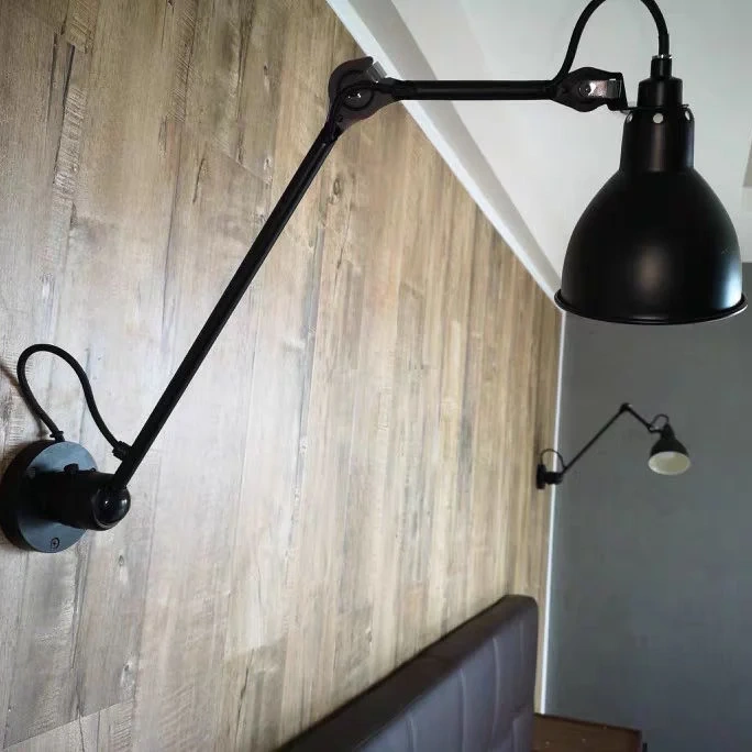 Customer feedback wall lamp photo