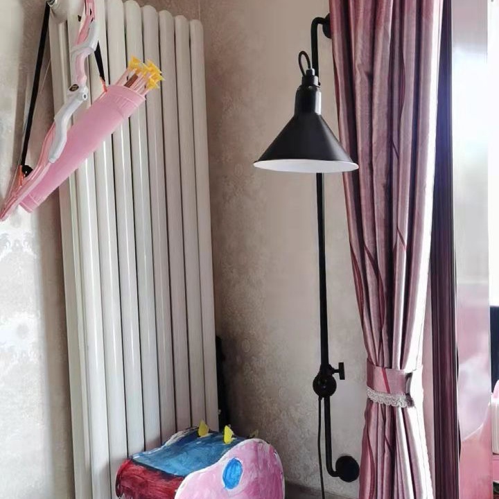 Customer feedback wall lamp photo