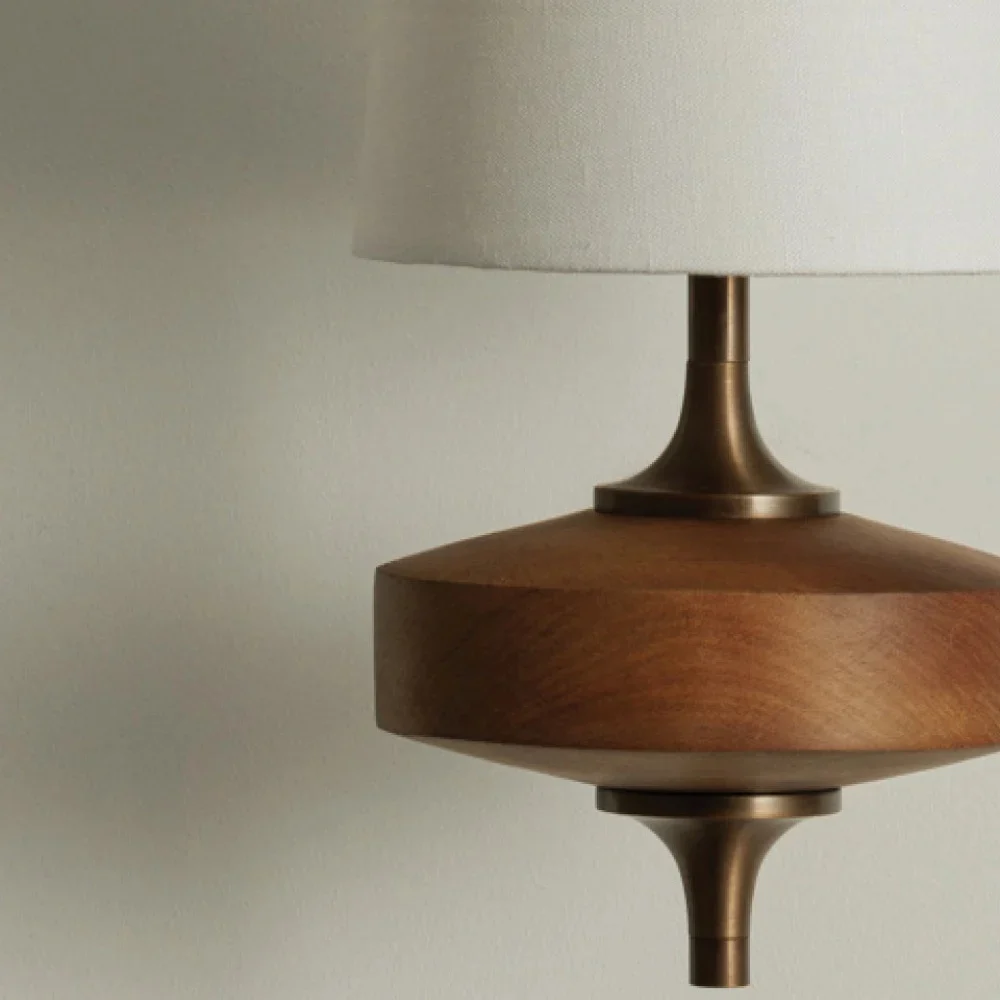 Luvora wall light wood base detail