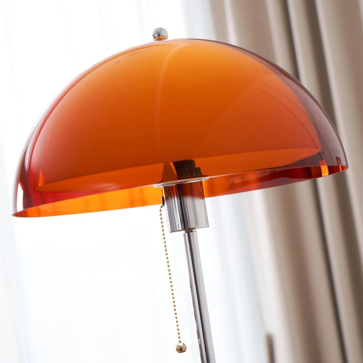 Lampada da terra Sunset dettaglio paralume arancione