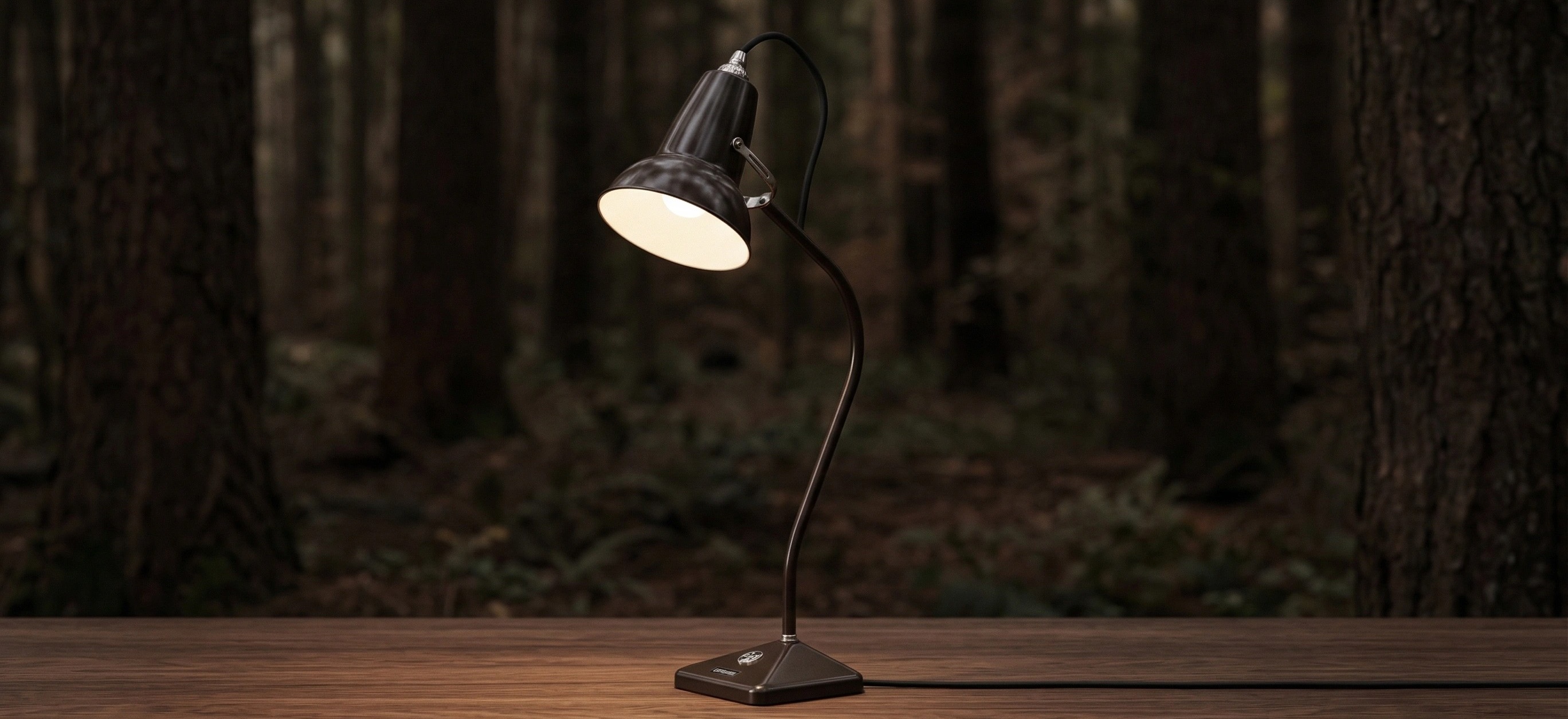 Jet Black mini table lamp
