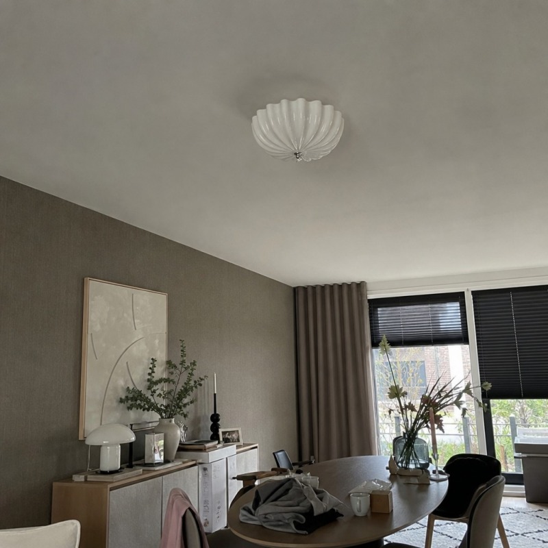 Customer interior photo with cream ceiling light
