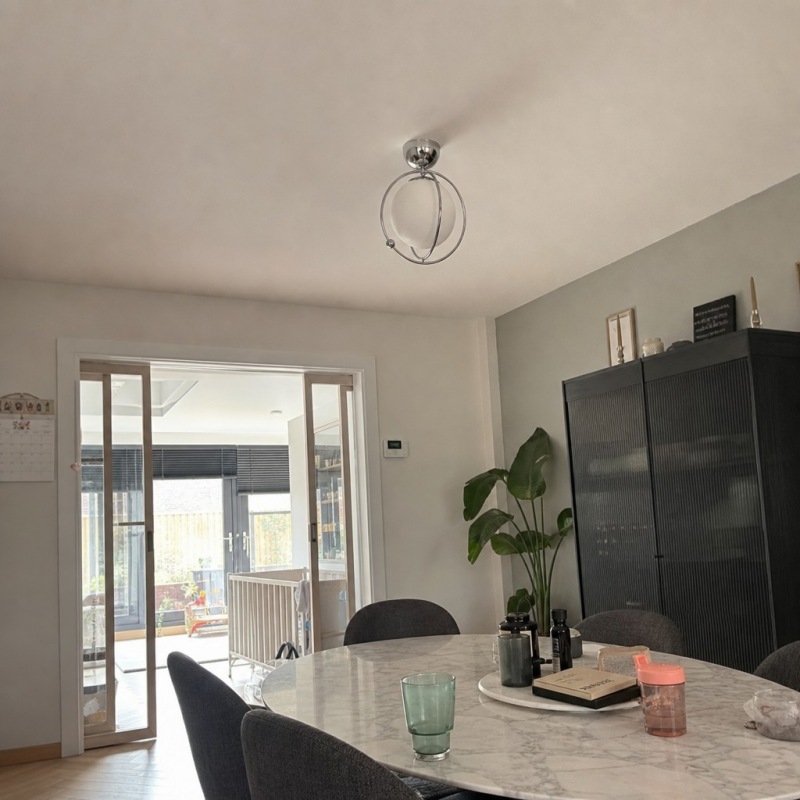 Customer room with Kallera Planet Ceiling Light