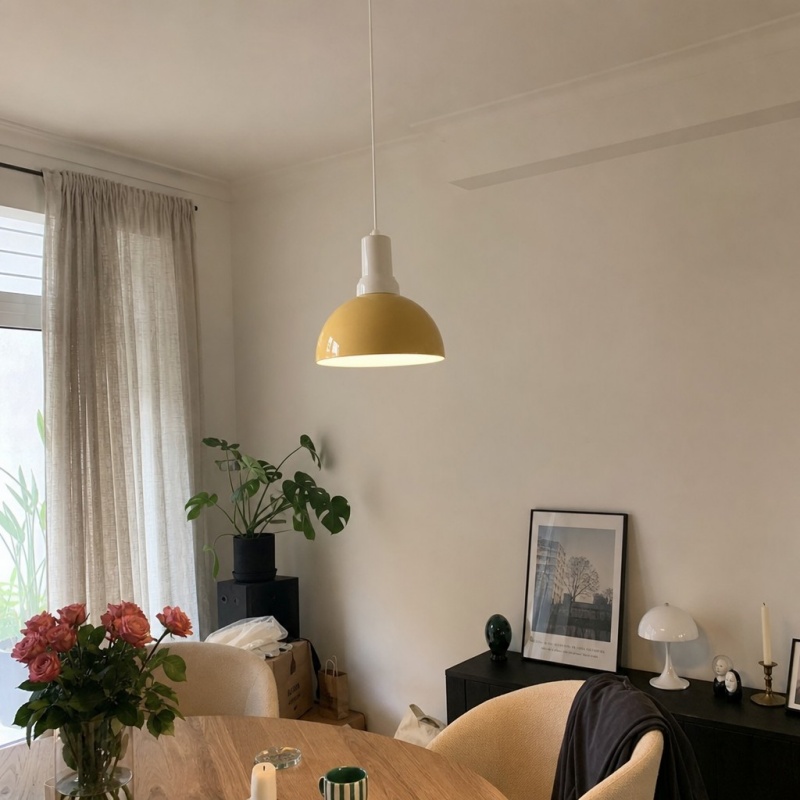 Customer room photo featuring the Rummia pendant lamp