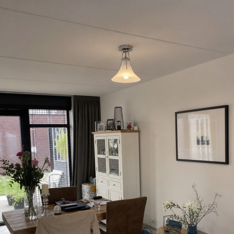 Customer room photo with Kallera ceiling lamp