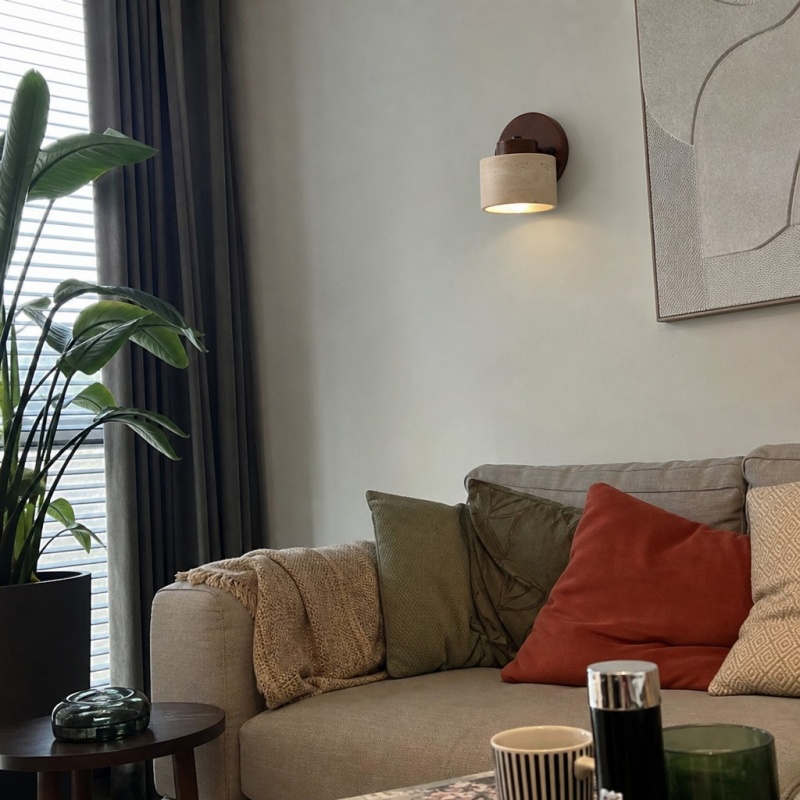 Customer photo of Travira wall lamp in a living room