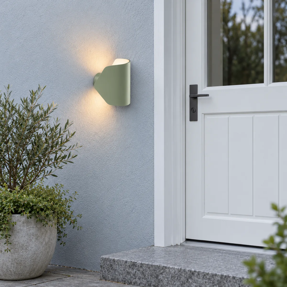 A Quiet Weatherproof Disc for the Wall