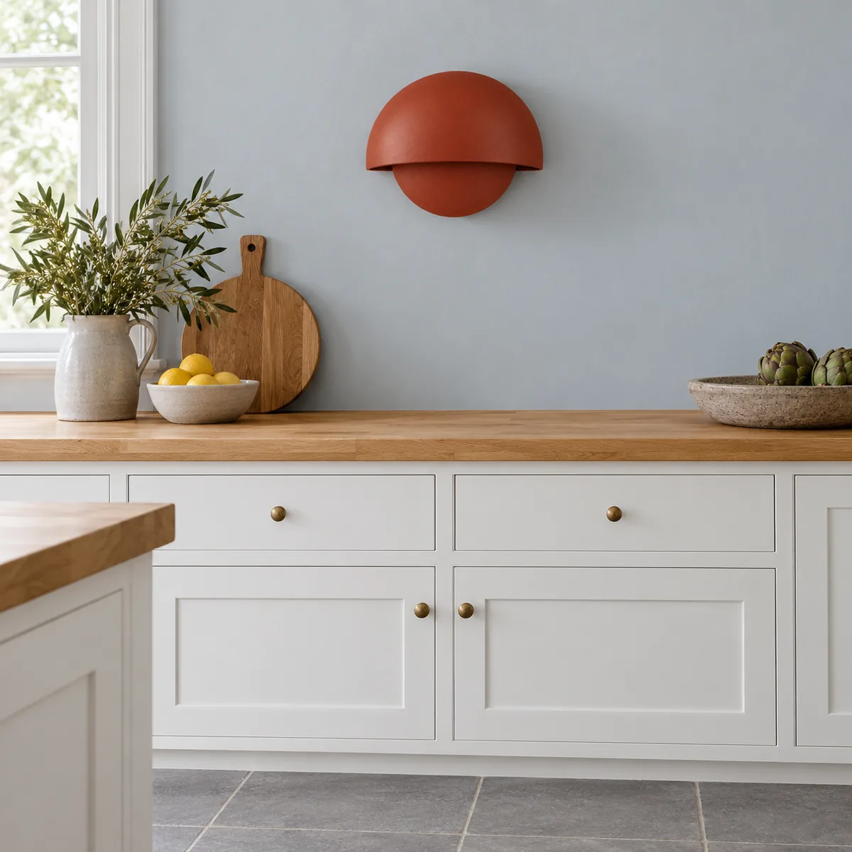 A Quiet Half-Dome Wall Light